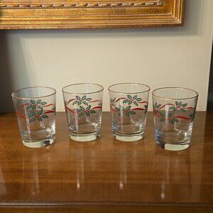 Christmas Holly & Ribbon Glasses